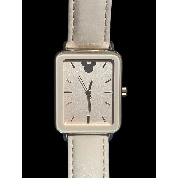 Rare Disney Parks Silhouette Mickey Mouse Gold Watch 85/8798 VJ21 New Battery - Picture 2 of 8